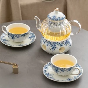 Ceramic tea set with teapot heating